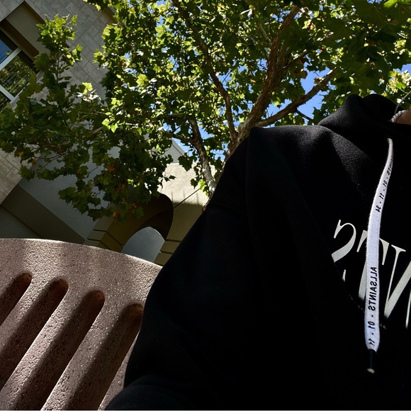 Meet your Posher, Ricardo - Picture 2 of 2